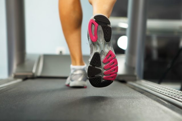 short sprints on the treadmill